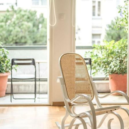 Athenian Blue - Family Apt 5' Minutes From Acropolis Museum Buitenkant foto