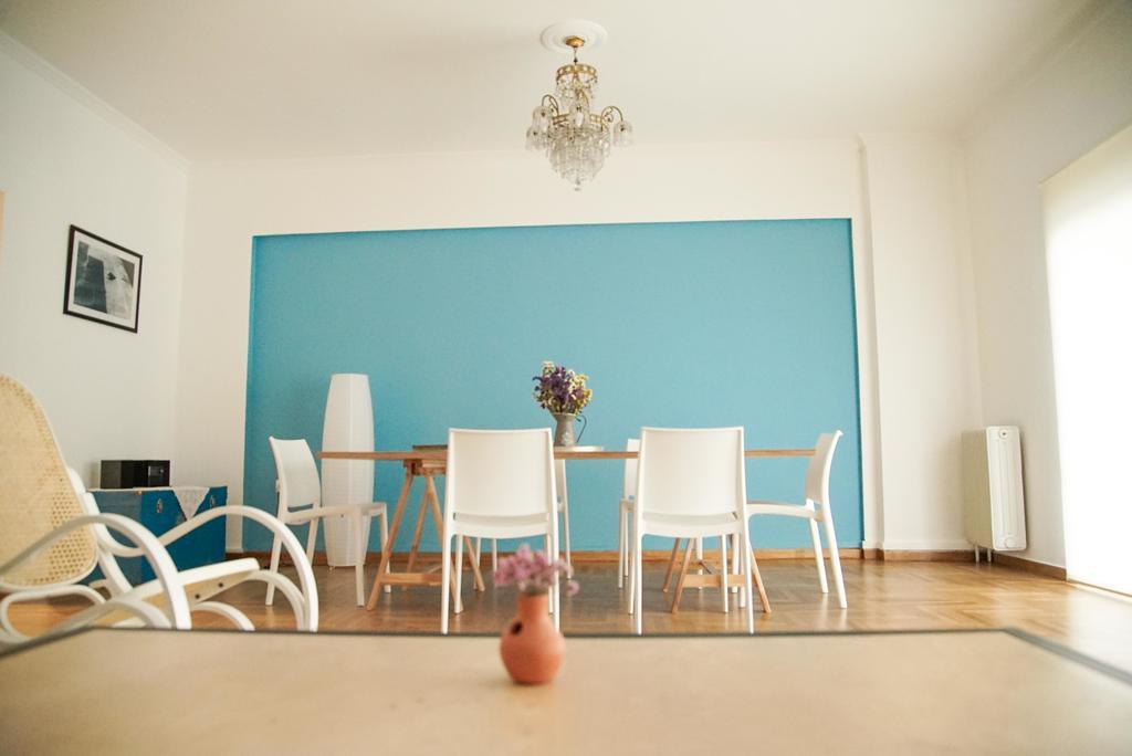 Athenian Blue - Family Apt 5' Minutes From Acropolis Museum Buitenkant foto