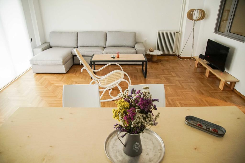 Athenian Blue - Family Apt 5' Minutes From Acropolis Museum Buitenkant foto